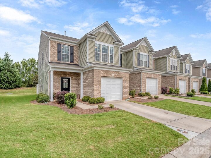 Property Photo: 915 Wicawa Road SC 29708
