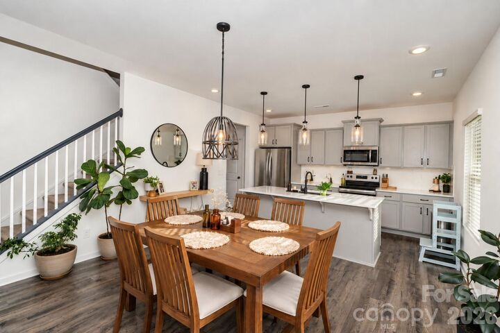 Property Photo: 106 Stonewater Drive NC 28163