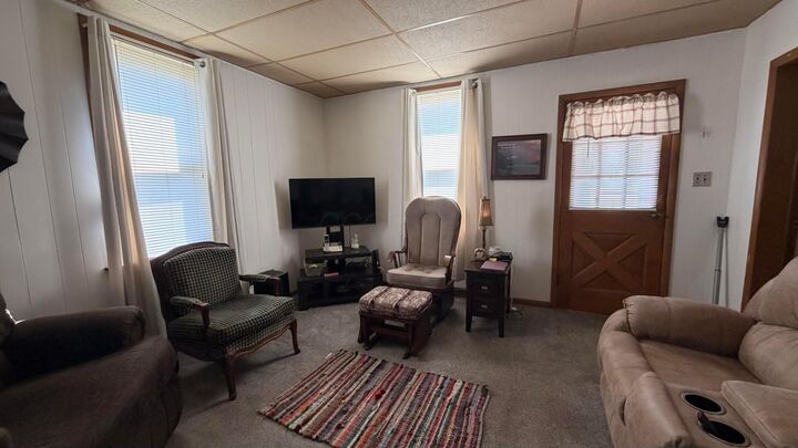 Property Photo:  996 3rd Street  OH 43138 