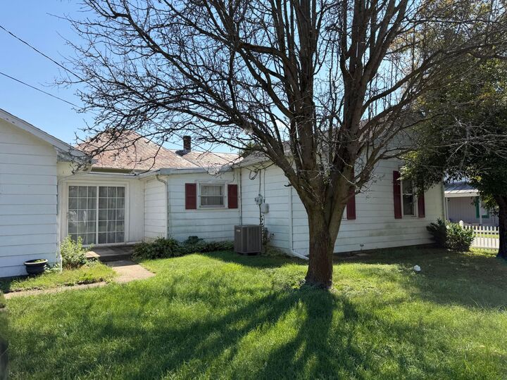 Property Photo: 996 3rd Street OH 43138