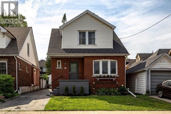 Property Photo:  66 Edgemont Street South  ON L8K 2H5 
