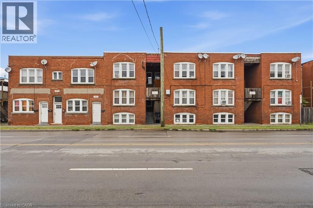 Property Photo:  1539 Barton Street East  ON L8H 2X7 
