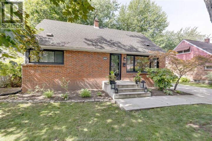 Property Photo: 3035 Radisson Avenue ON N9E 1Y4