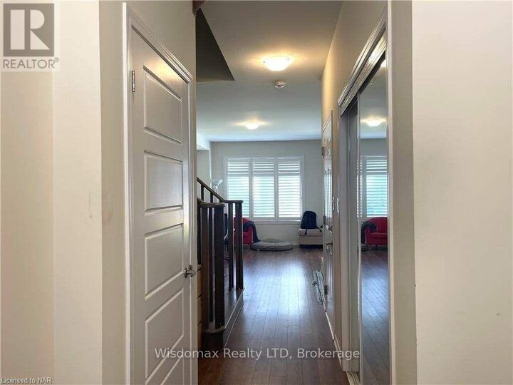 Property Photo:  13 Beatty Avenue  ON L3C 0H4 