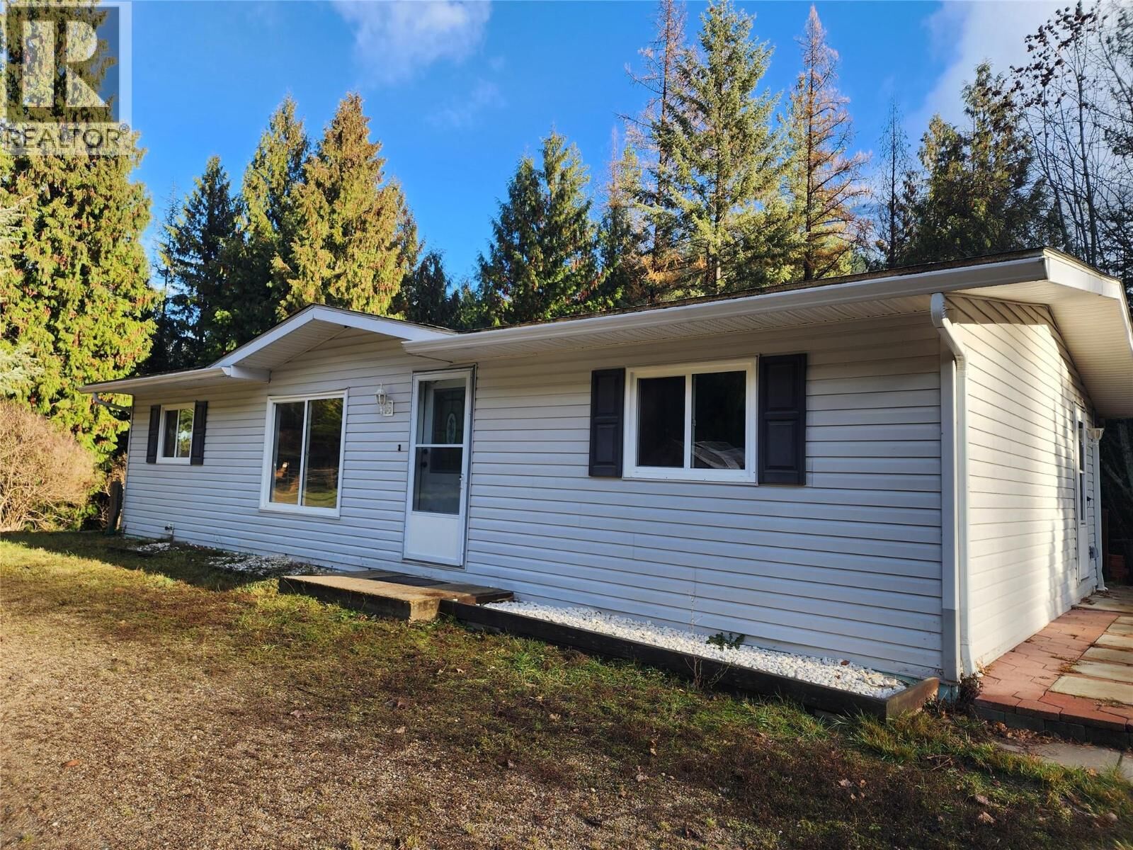 Photo de la propriété:  1531 Mountain Ridge Road  BC V1N 4S2 