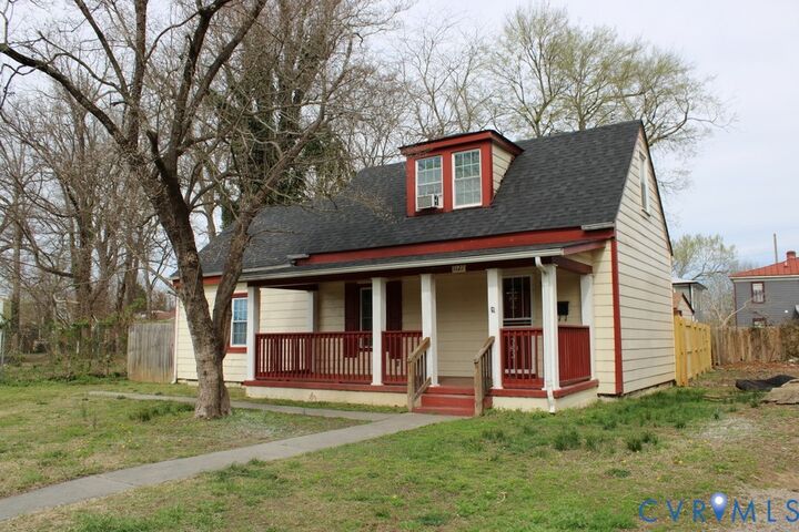 Property Photo:  1127 Upper Appomattox Street  VA 23803 