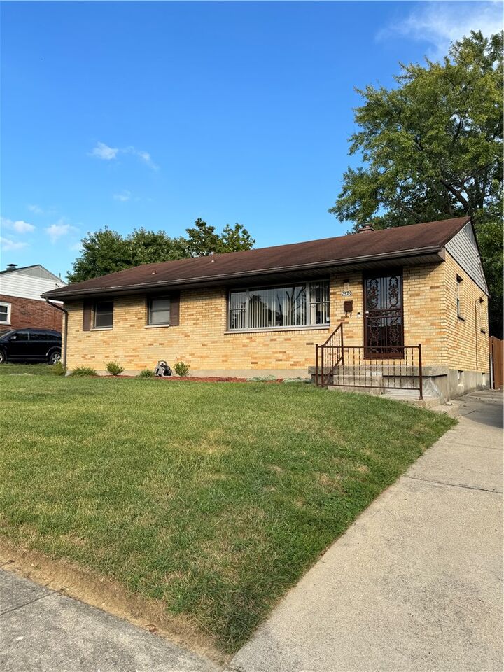 Property Photo:  2520 Baywood Street  OH 45406 