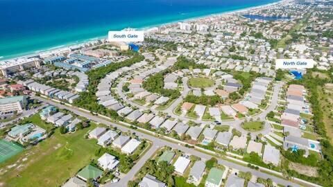 Property Photo:  307 Sandy Cay Drive  FL 32550 