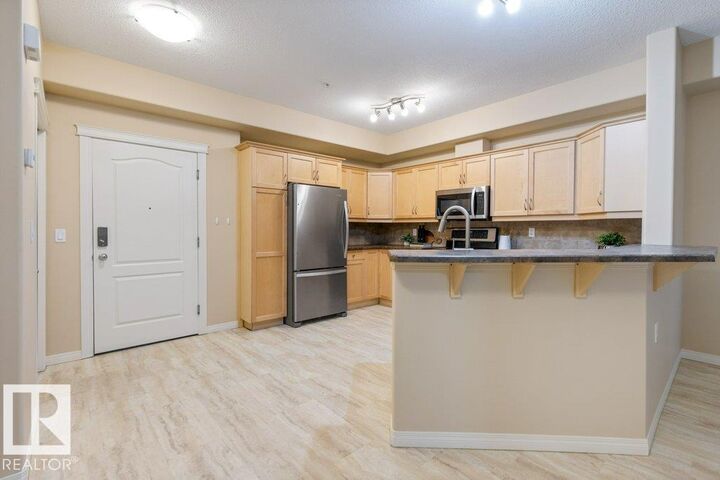 Property Photo:  45 Inglewood Drive 121  AB T8N 0B6 