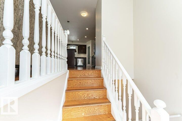 Property Photo:  5924 11 Avenue NW  AB T6L 3A6 