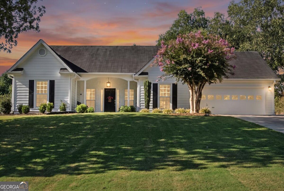 Property Photo:  5230 Jonathans Way  GA 30040 