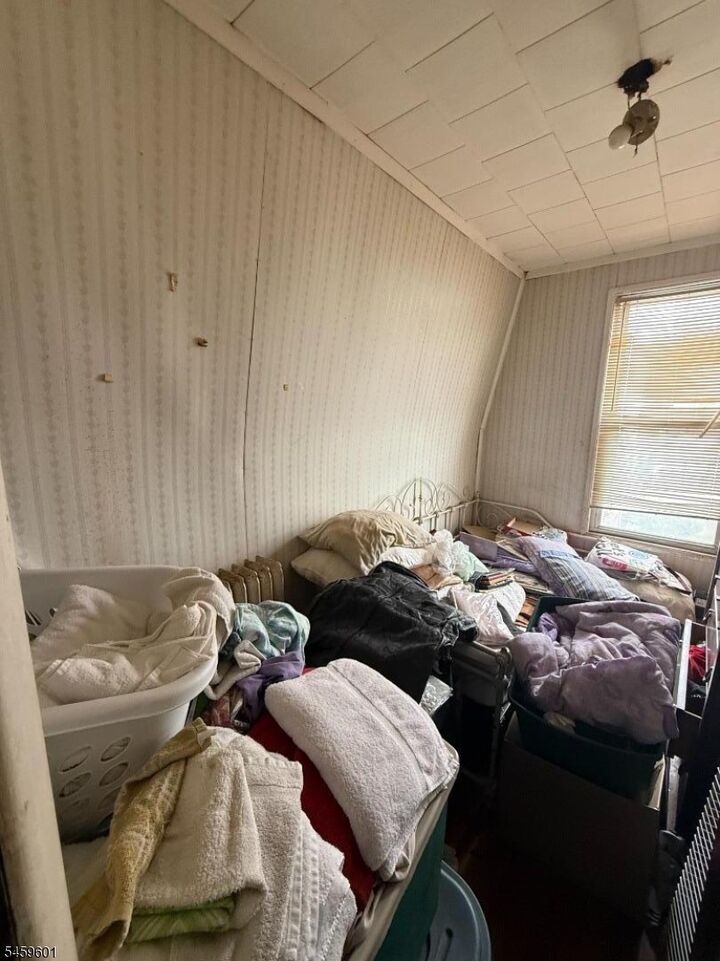 Property Photo:  14 Grace St  NJ 07111 