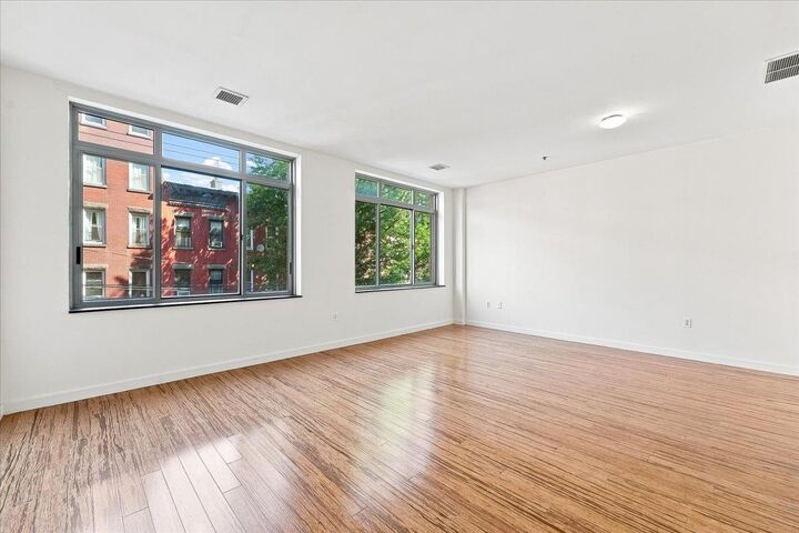 Property Photo:  25 McWilliams Pl 205  NJ 07302 