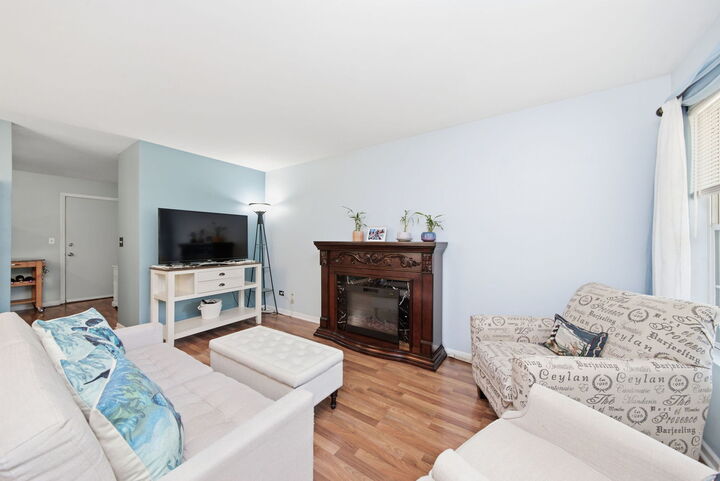 Property Photo: 2348 Woodhill Court IL 60586