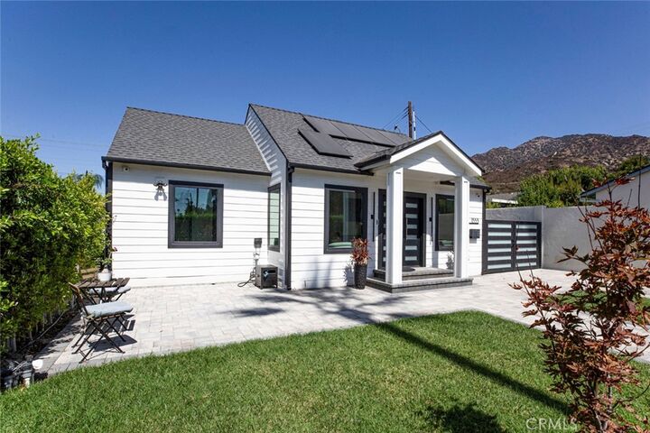 Property Photo:  1553 Western  CA 91201 