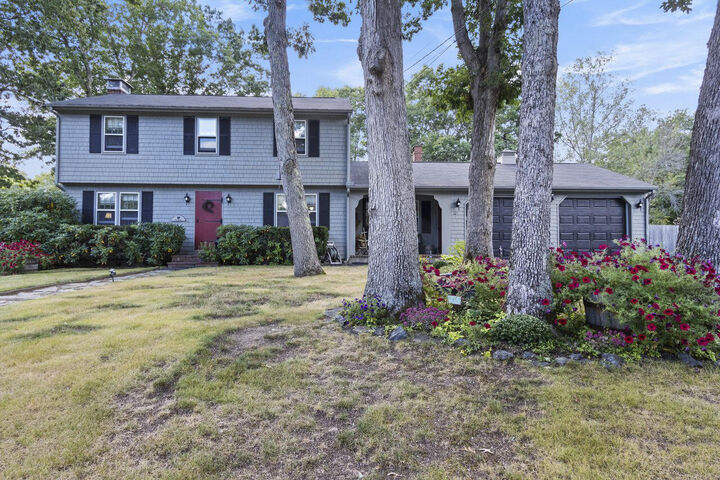 Property Photo:  12 Waco Drive  ME 04005 