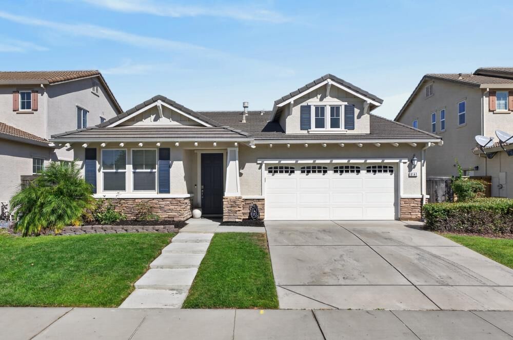 Property Photo:  8141 Suarez Way  CA 95757 