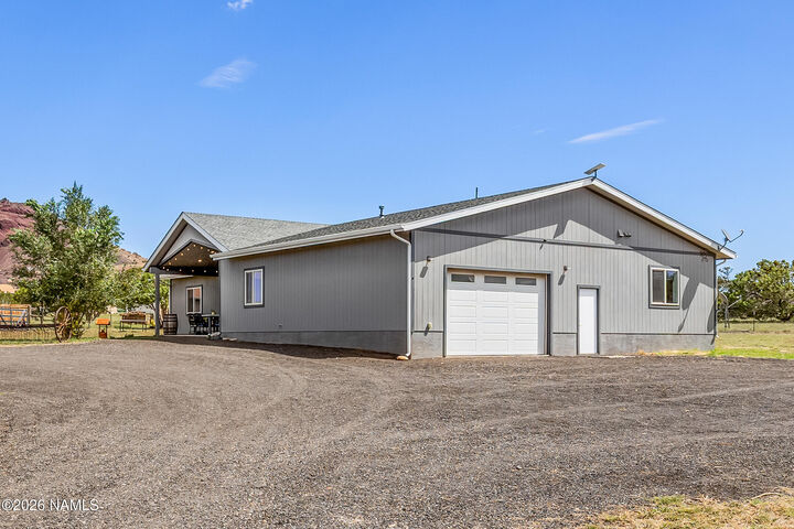 Property Photo:  5085 Wade Lane  AZ 86004 