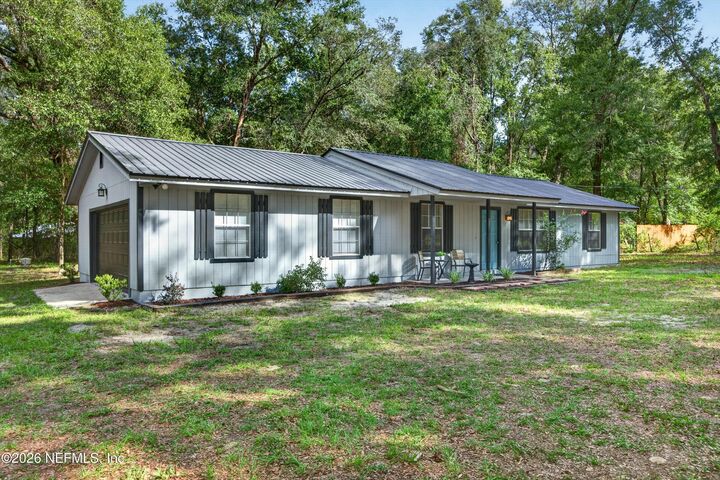 Property Photo:  2829 Blackberry Avenue  FL 32068 
