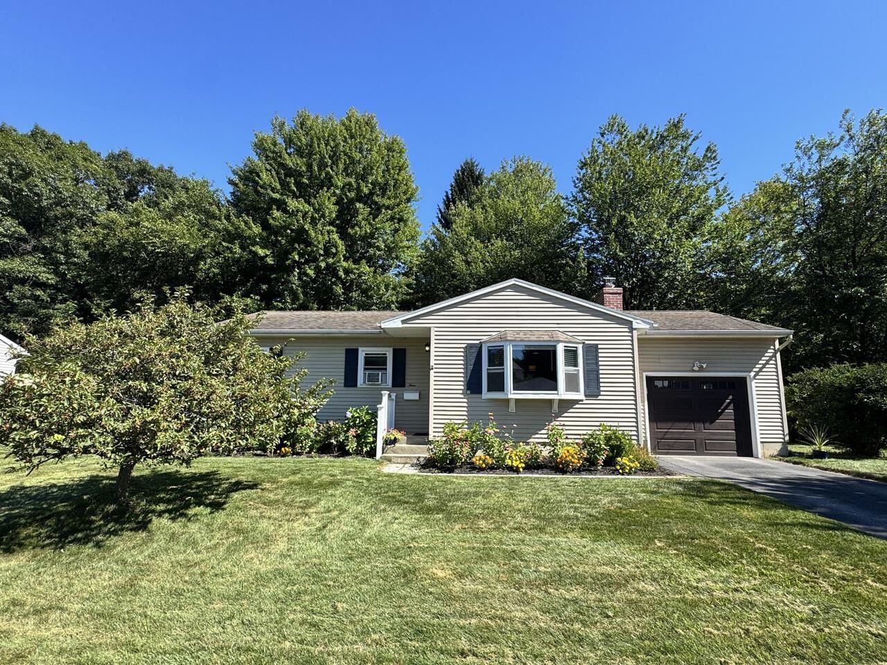 Property Photo:  4 Killoran Drive  VT 05452 