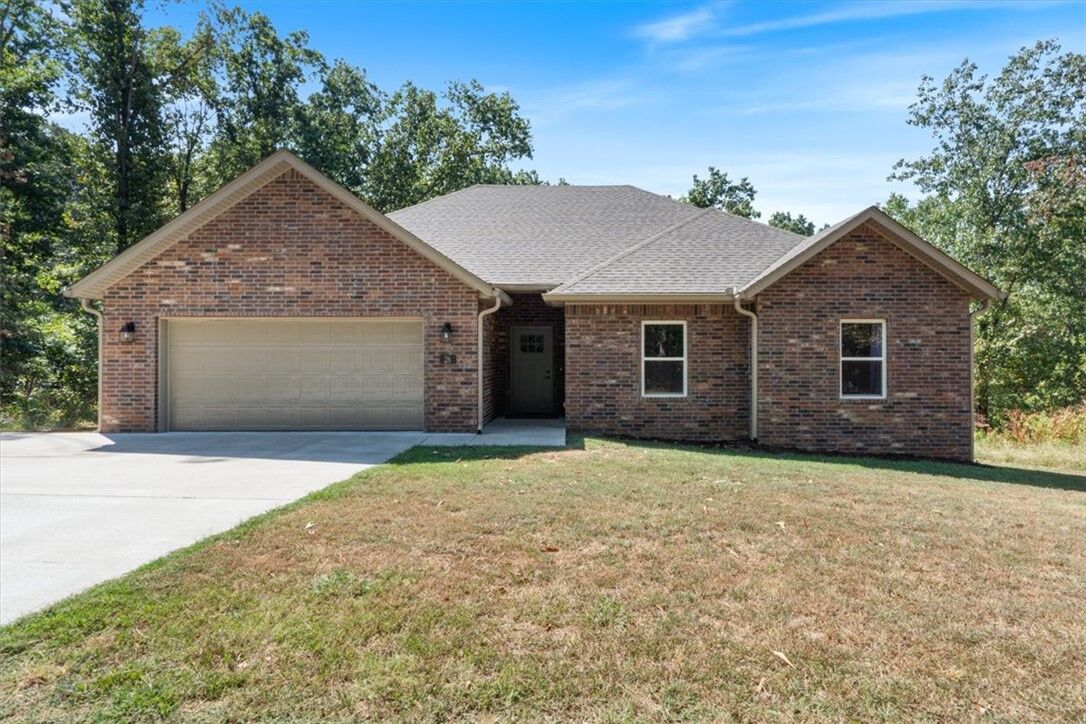 Property Photo:  26 Osborne Drive  AR 72715 