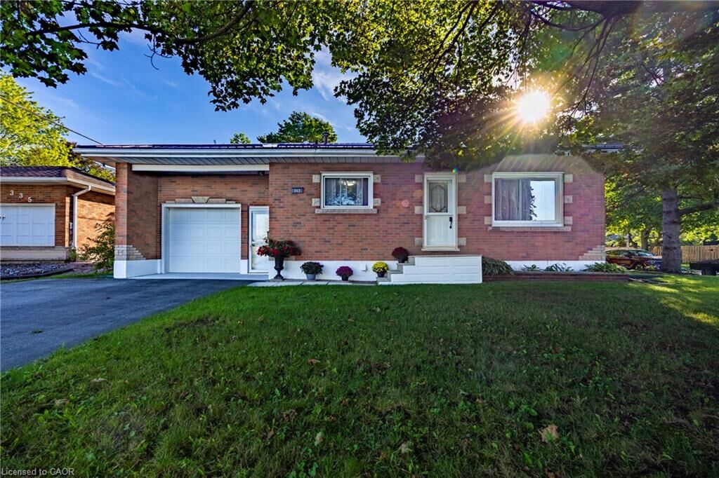 Property Photo:  343 Delcrest Avenue  ON N4B 2S8 