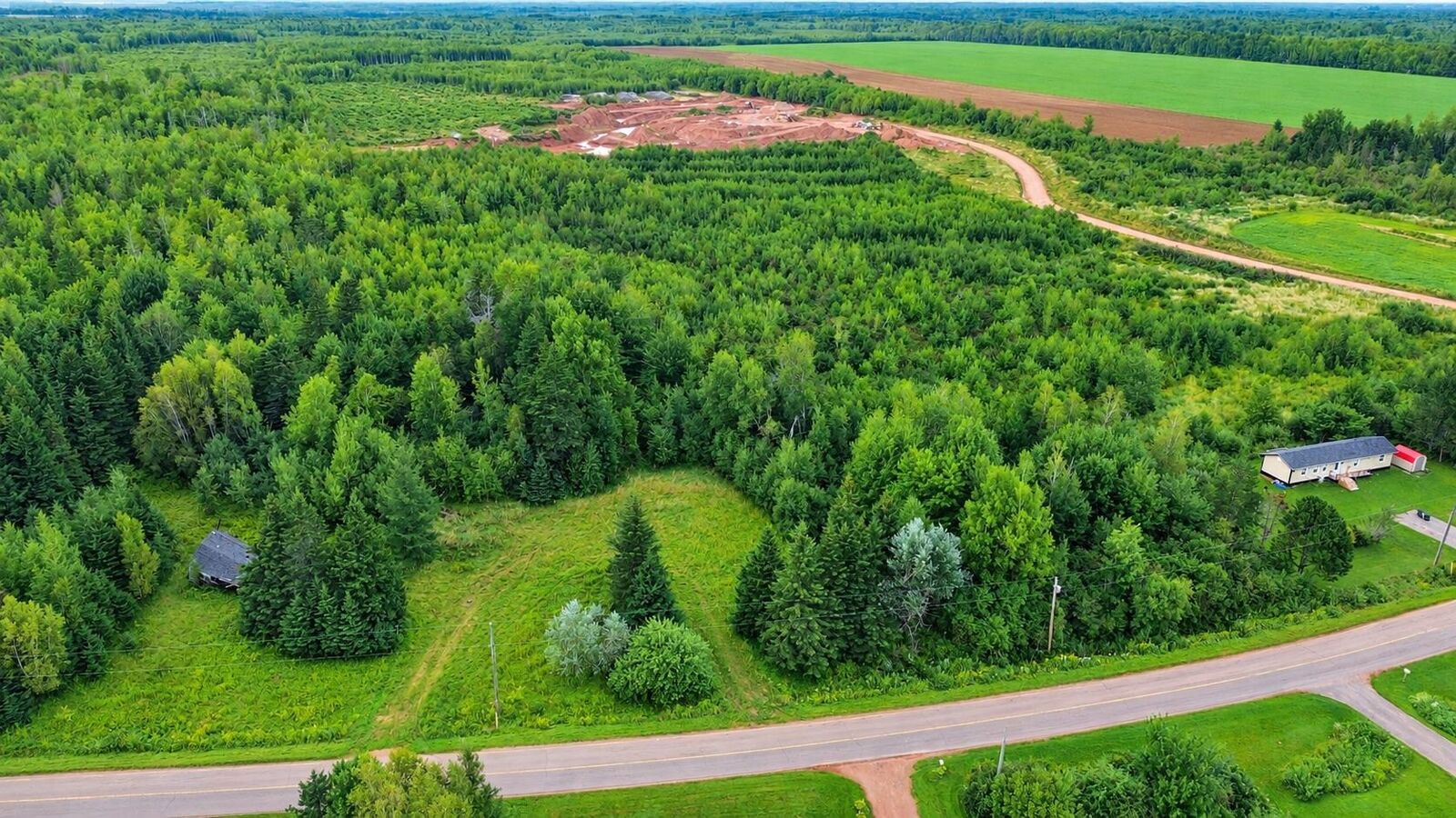 Property Photo: 1528 Macisaac Road PE C0B 1Y0