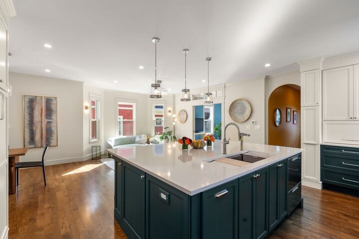 Property Photo:  17 Willow Ave 2  MA 02144 