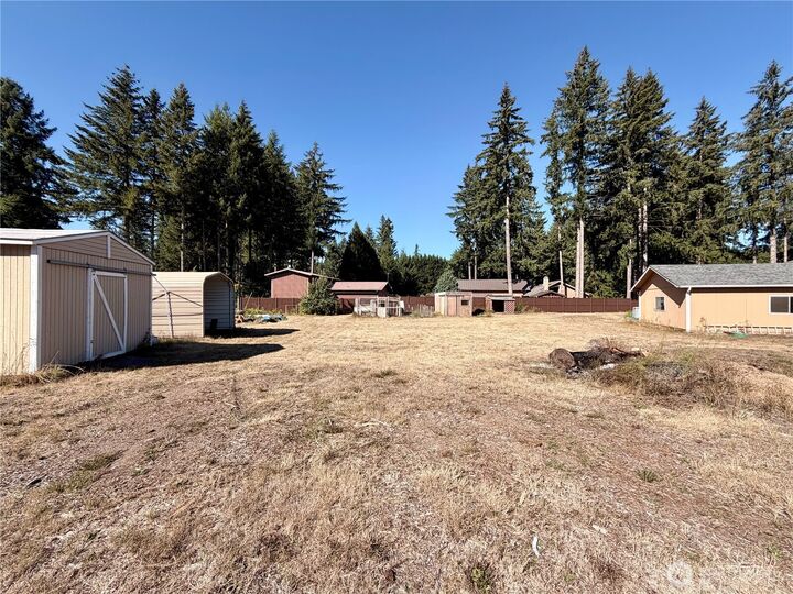 Property Photo:  142  Gassman Road  WA 98611 