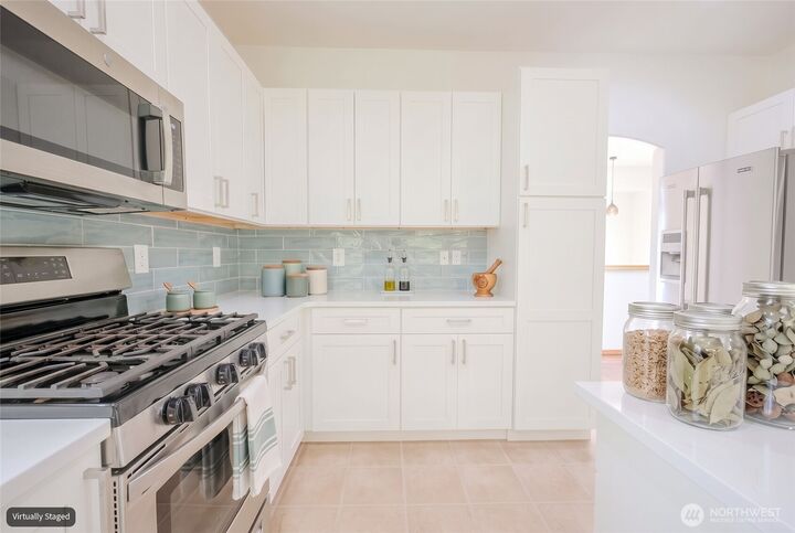 Property Photo: 12721 51st Avenue SE WA 98208