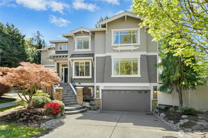 Property Photo: 7003 117th Place NE WA 98033
