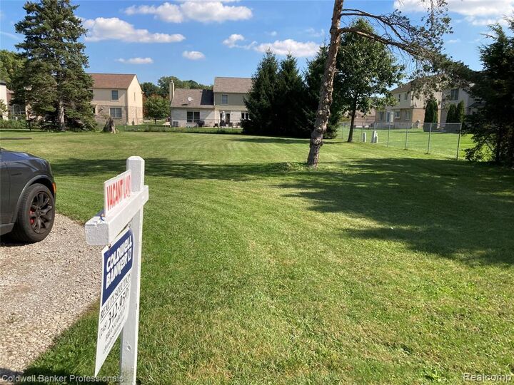 Property Photo: 000 Dequindre Road MI 48314