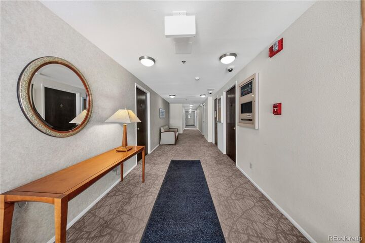 Property Photo:  850 20th Street 404  CO 80302 