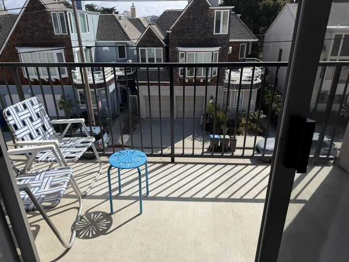Property Photo:  220 Atlantic Avenue 312  CA 95062 