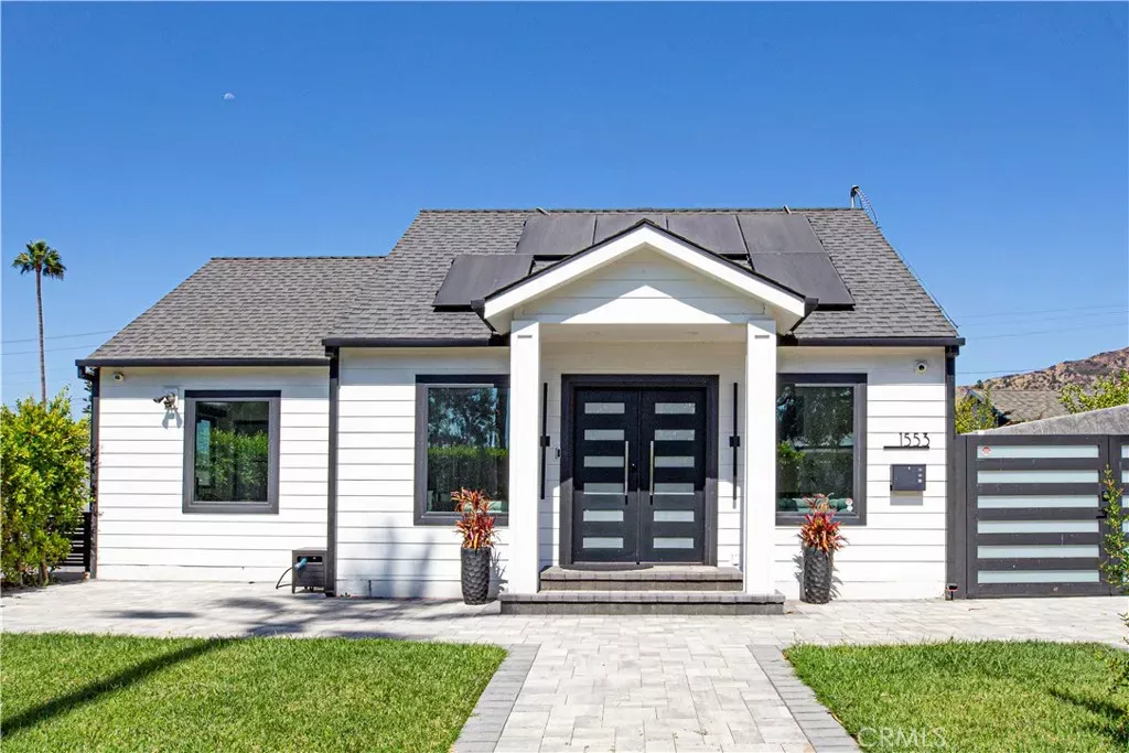 Property Photo:  1553 Western  CA 91201 