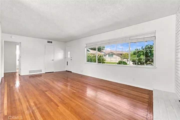 Property Photo: 414 Troy Court CA 91711