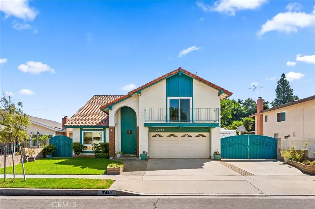 Property Photo: 17432 Niagara Avenue CA 90703