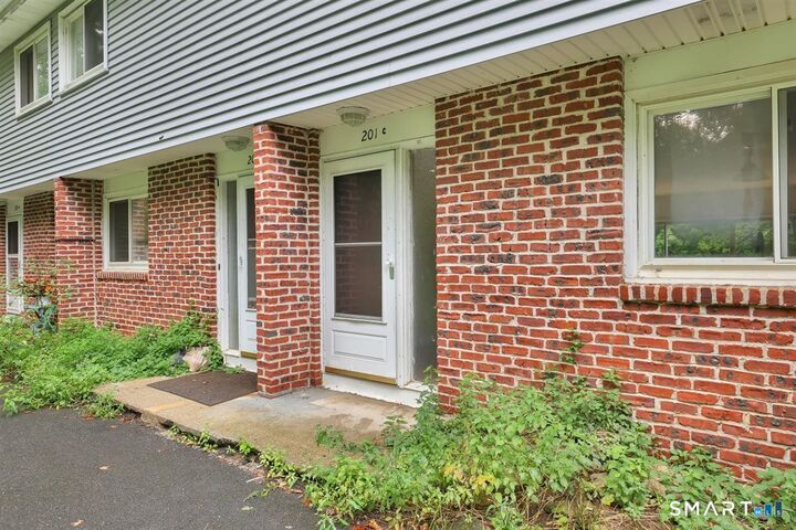 Property Photo:  201 Baxter Road C  CT 06268 