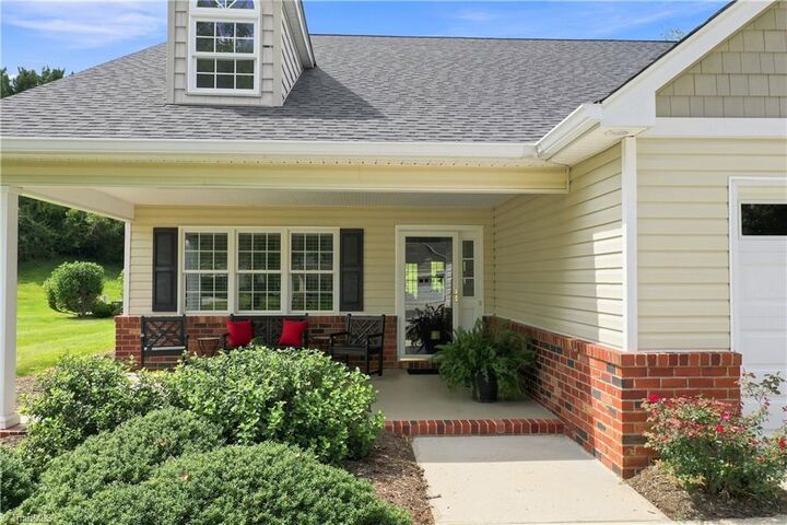 Property Photo:  109 Plantation Place Lane  NC 27030 