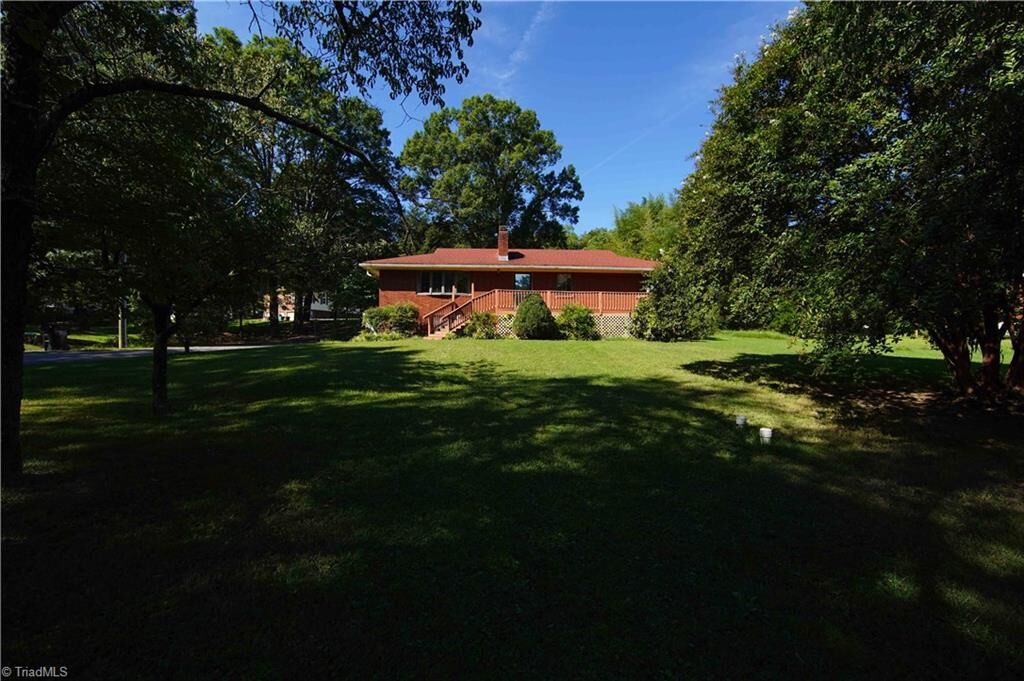 Property Photo:  3425 Pine Valley Road  NC 27265 