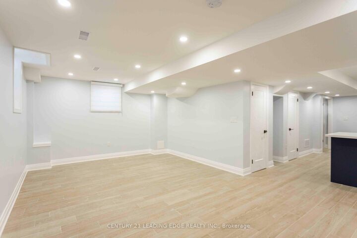 Property Photo: 36 Oshea Crescent Bsmt ON L1T 4W7