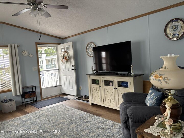 Property Photo:  5427 New York 9H  NY 12534 