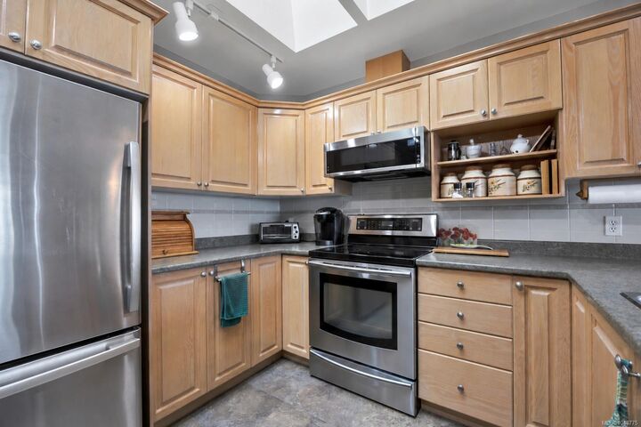 Property Photo: 4991 Bella Vista Cres #13 BC V9V 1M9