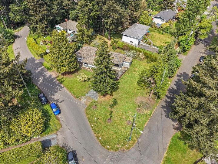Property Photo:  4047 Haro Rd  BC V8N 4B3 