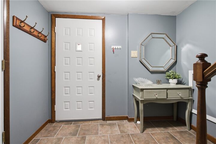 Property Photo: 130 Freedom Dr PA 15017