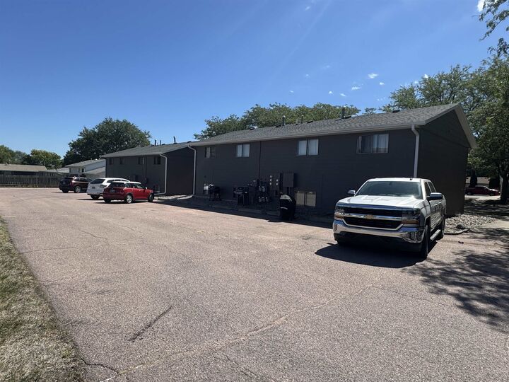 Property Photo:  302 Bunker Ln  SD 57078 