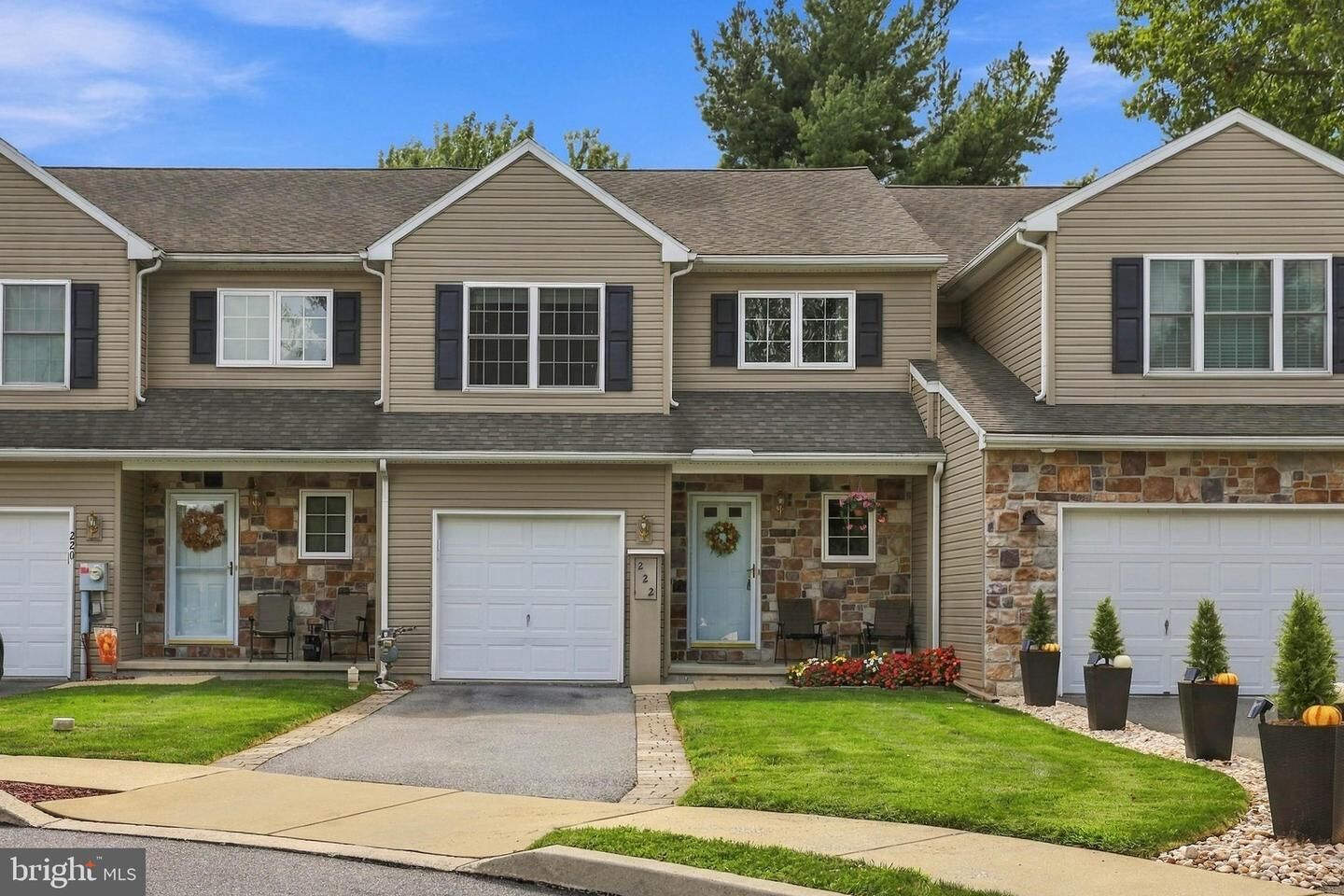 Property Photo:  222 Rocky Knob Way  PA 17554 