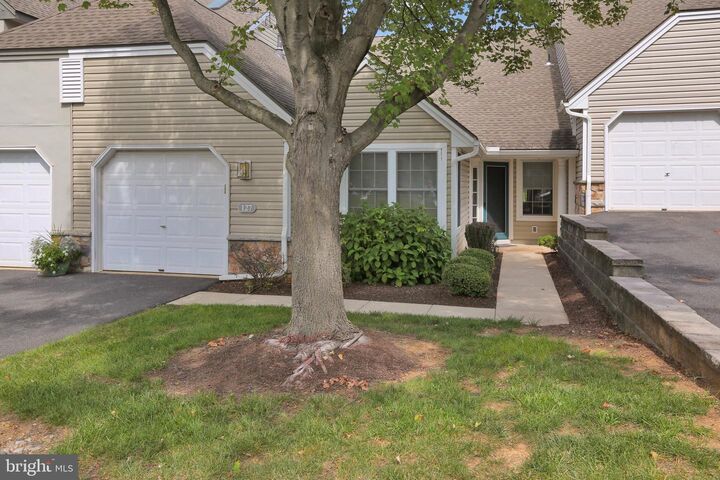 Property Photo:  127 Hawthorne Court  PA 19610 