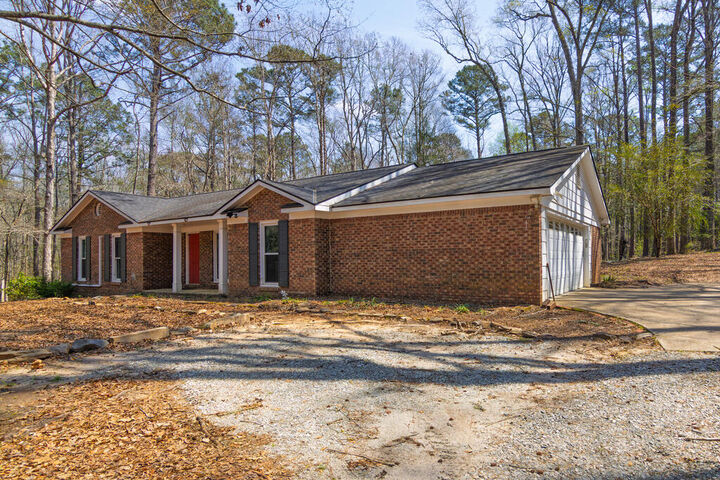 Property Photo: 1026 Denney Road GA 31804
