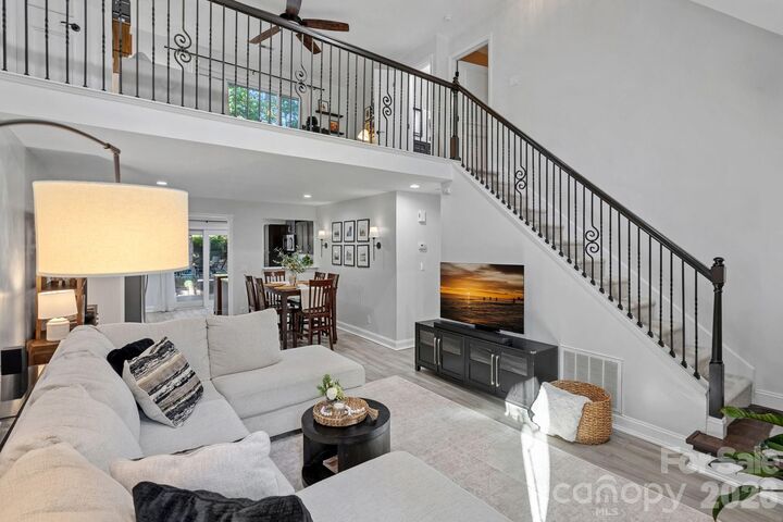 Property Photo:  8331 Trail View Drive  NC 28226 